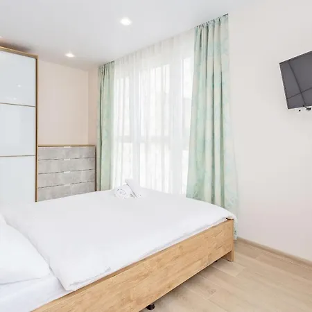 Apartment Квартира С Отдельной Спальней Возле Библиотеки *